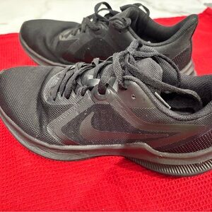 Nike Women’s Black Athletic Shoes